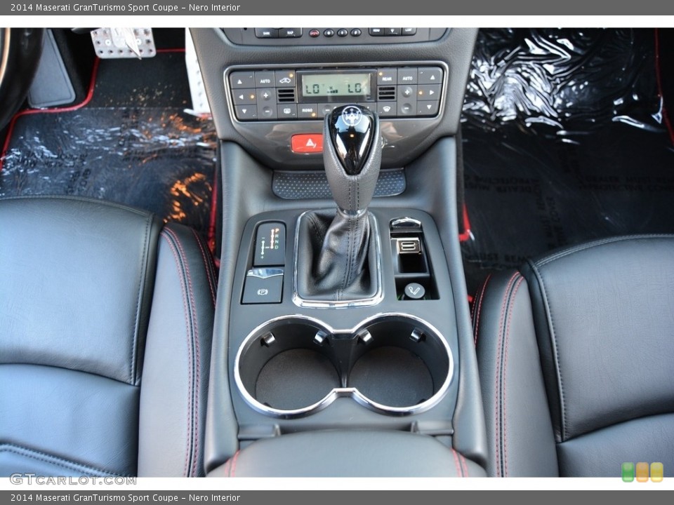 Nero Interior Transmission for the 2014 Maserati GranTurismo Sport Coupe #114533049