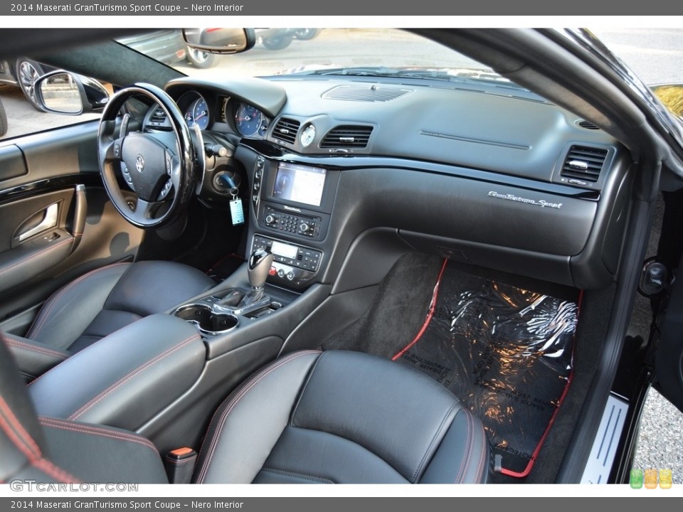 Nero Interior Dashboard for the 2014 Maserati GranTurismo Sport Coupe #114533307