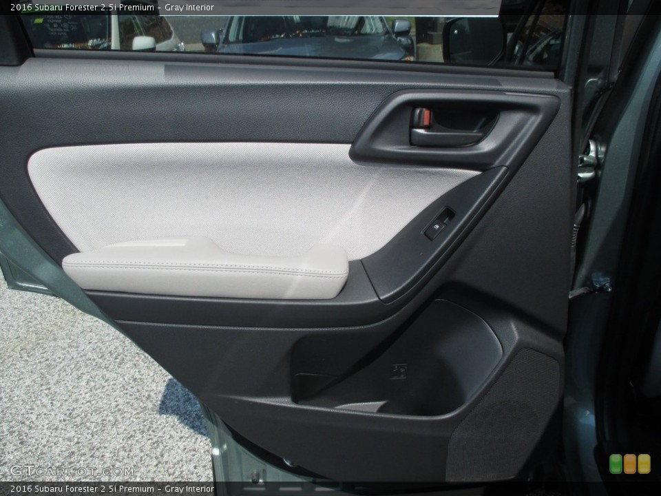Gray Interior Door Panel for the 2016 Subaru Forester 2.5i Premium #114643341
