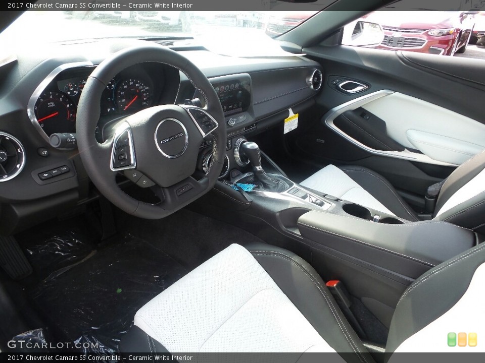 Ceramic White Interior Photo for the 2017 Chevrolet Camaro SS Convertible #114720696
