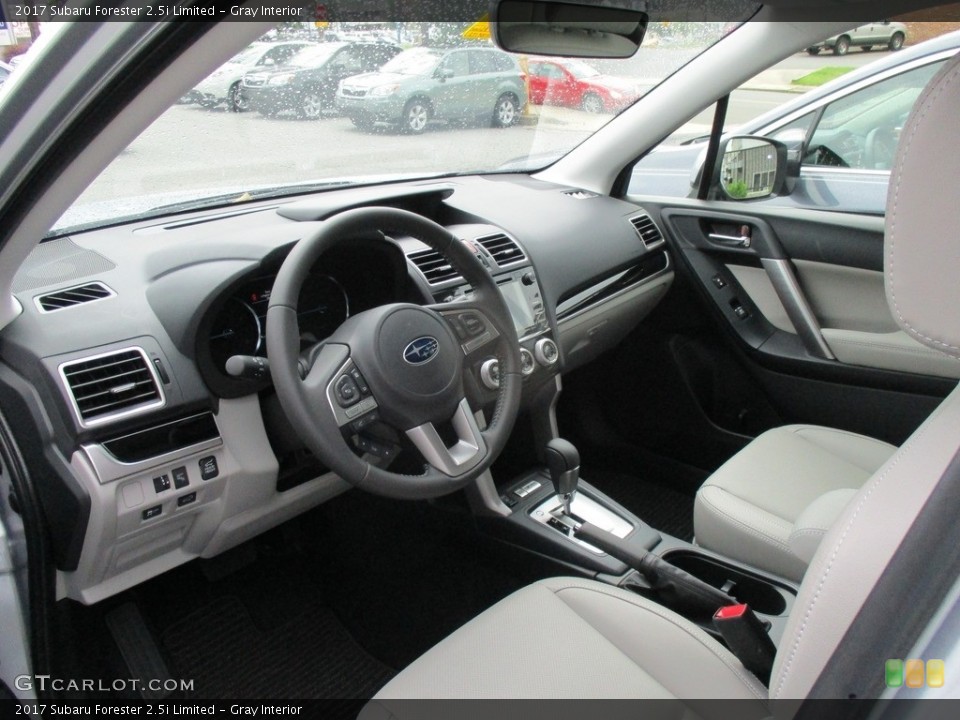 Gray Interior Photo for the 2017 Subaru Forester 2.5i Limited #114745830