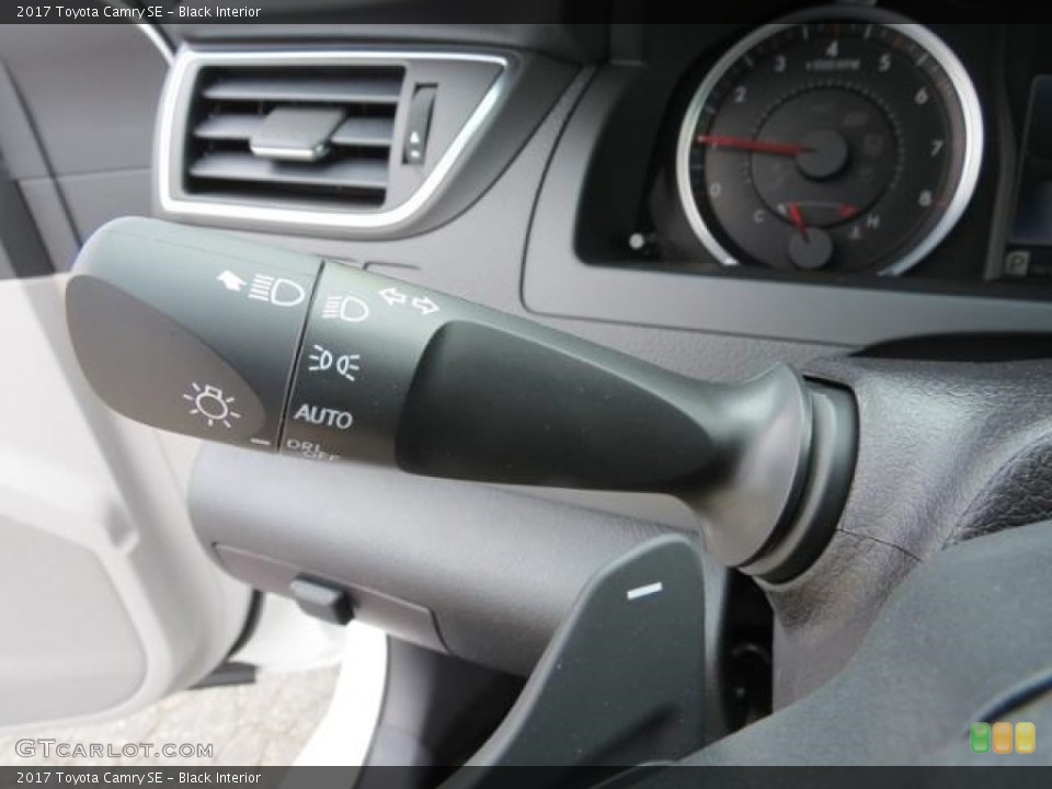 Black Interior Controls for the 2017 Toyota Camry SE #114806092