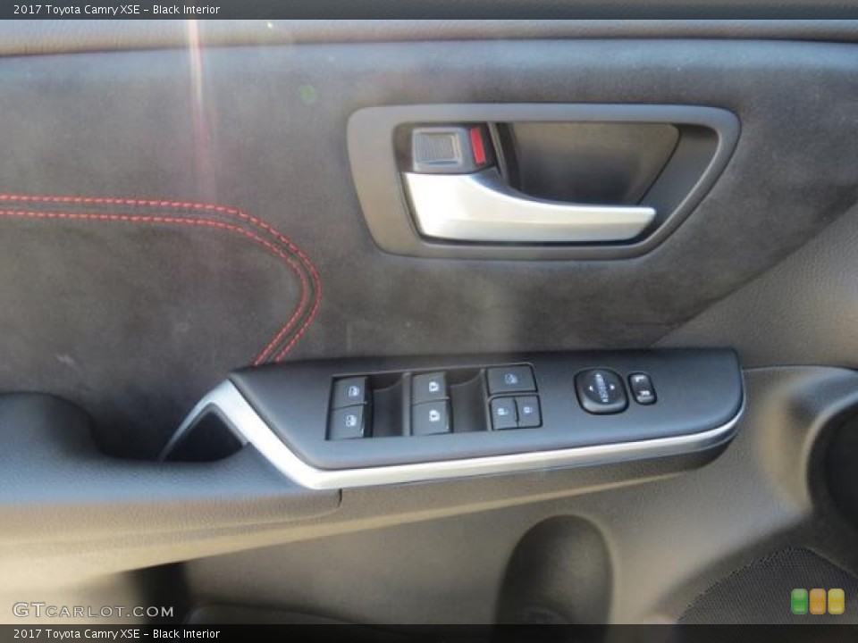 Black Interior Controls for the 2017 Toyota Camry XSE #114806467