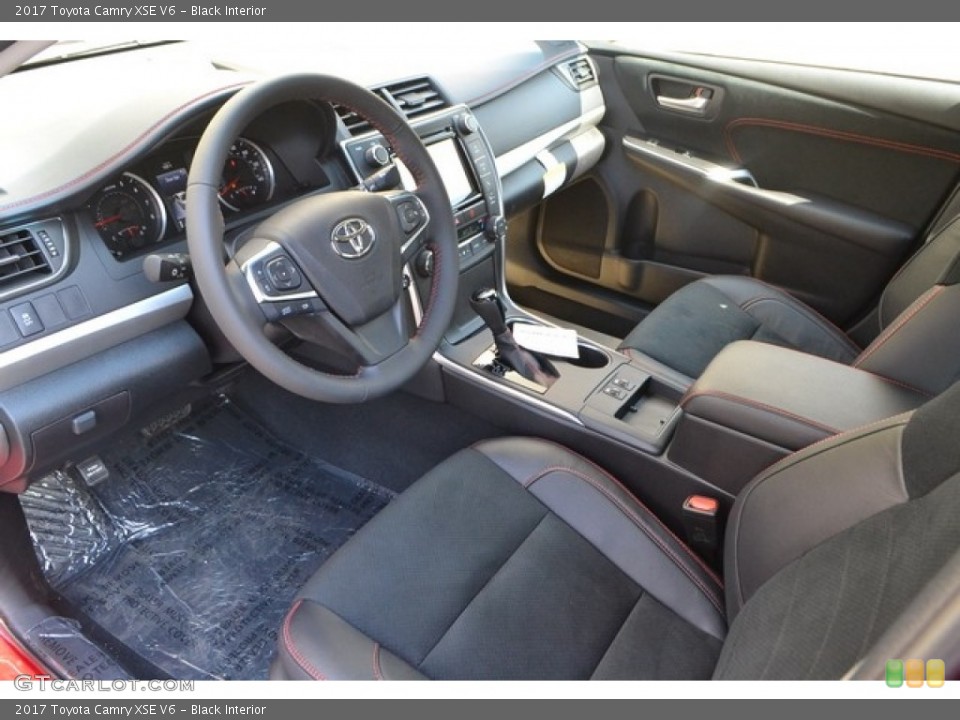 Black Interior Photo for the 2017 Toyota Camry XSE V6 #114845553