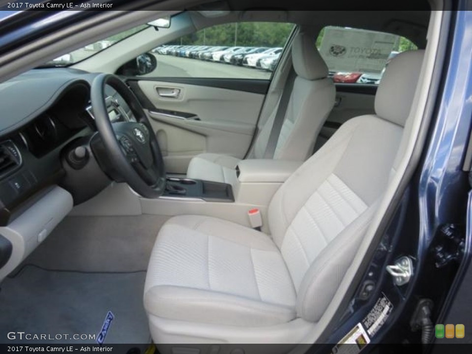 Ash Interior Photo for the 2017 Toyota Camry LE #114996131
