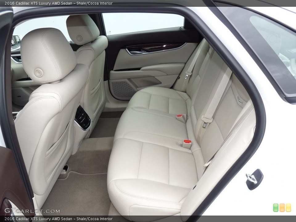 Shale/Cocoa Interior Rear Seat for the 2016 Cadillac XTS Luxury AWD Sedan #115060803
