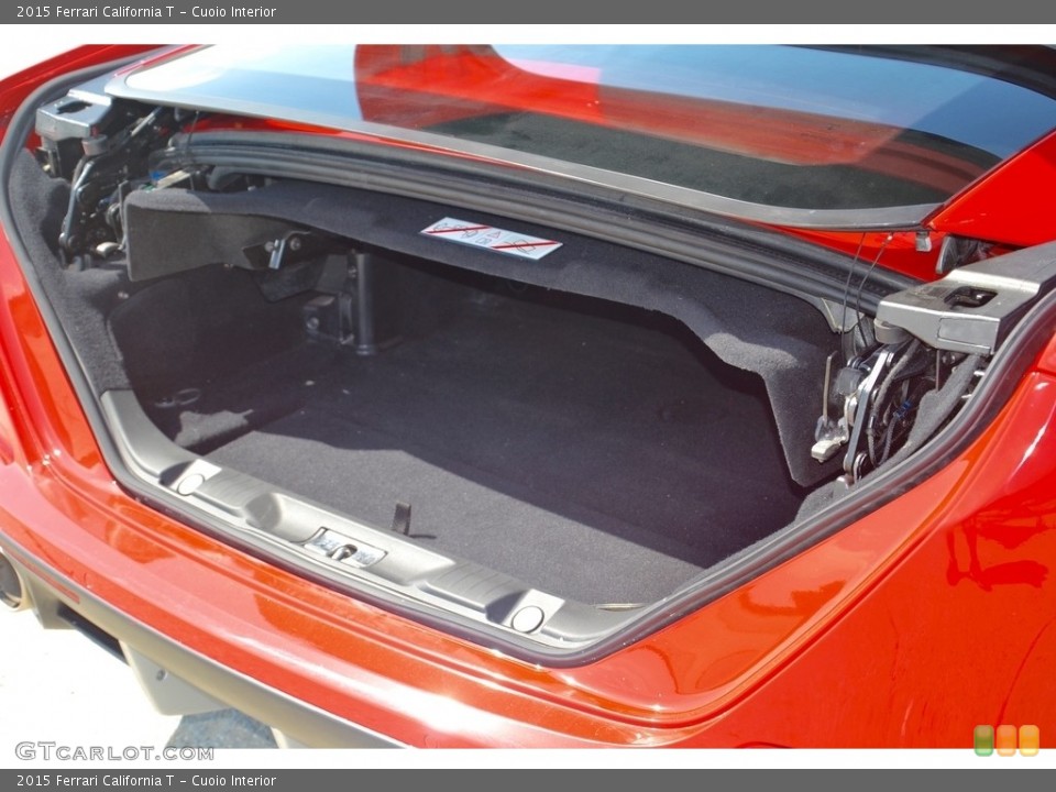 Cuoio Interior Trunk for the 2015 Ferrari California T #115062730
