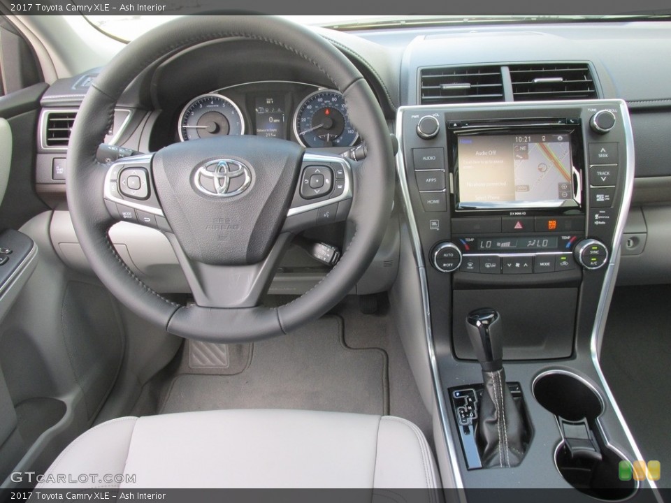 Ash Interior Dashboard for the 2017 Toyota Camry XLE #115063053