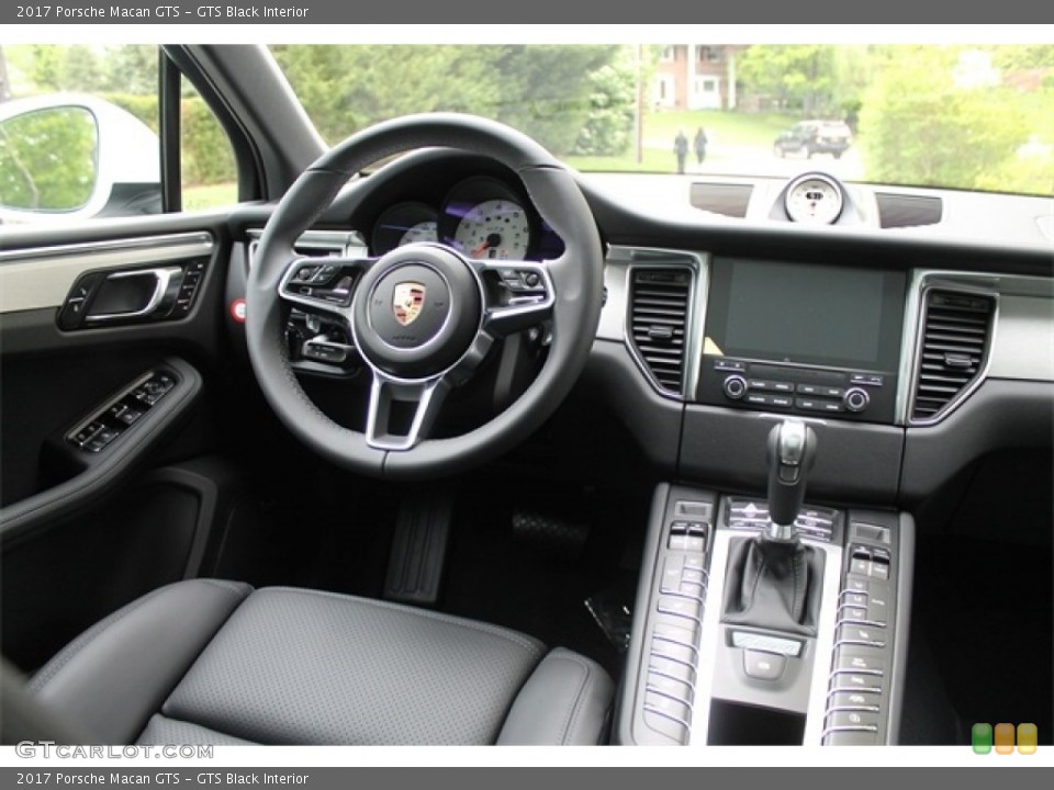GTS Black Interior Dashboard for the 2017 Porsche Macan GTS #115088984