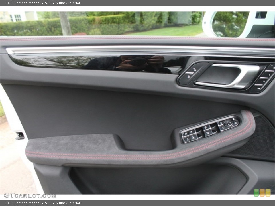 GTS Black Interior Door Panel for the 2017 Porsche Macan GTS #115090808