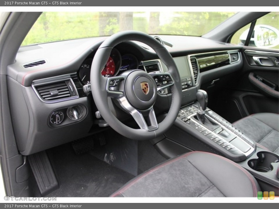 GTS Black Interior Dashboard for the 2017 Porsche Macan GTS #115090973