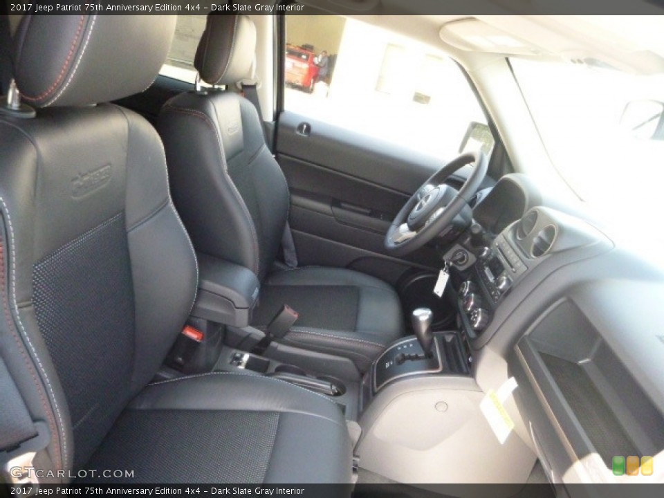 Dark Slate Gray Interior Photo for the 2017 Jeep Patriot 75th Anniversary Edition 4x4 #115131659