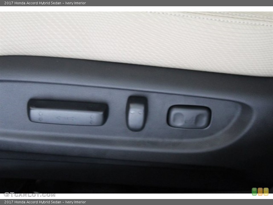 Ivory Interior Controls for the 2017 Honda Accord Hybrid Sedan #115139024