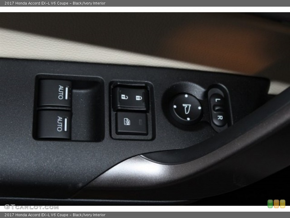 Black/Ivory Interior Controls for the 2017 Honda Accord EX-L V6 Coupe #115143296