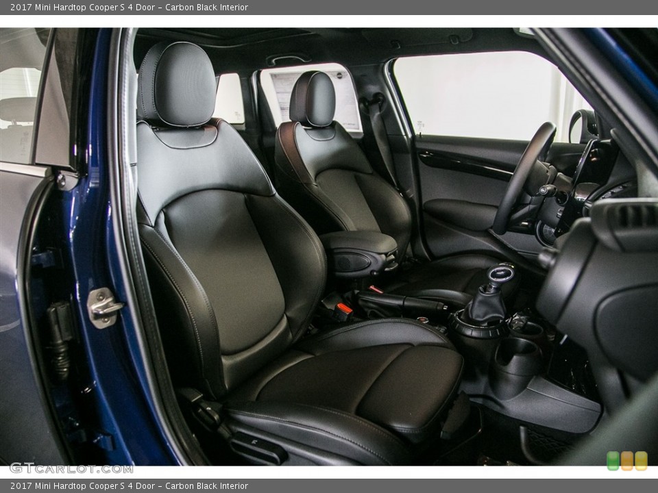 Carbon Black Interior Photo for the 2017 Mini Hardtop Cooper S 4 Door #115251232
