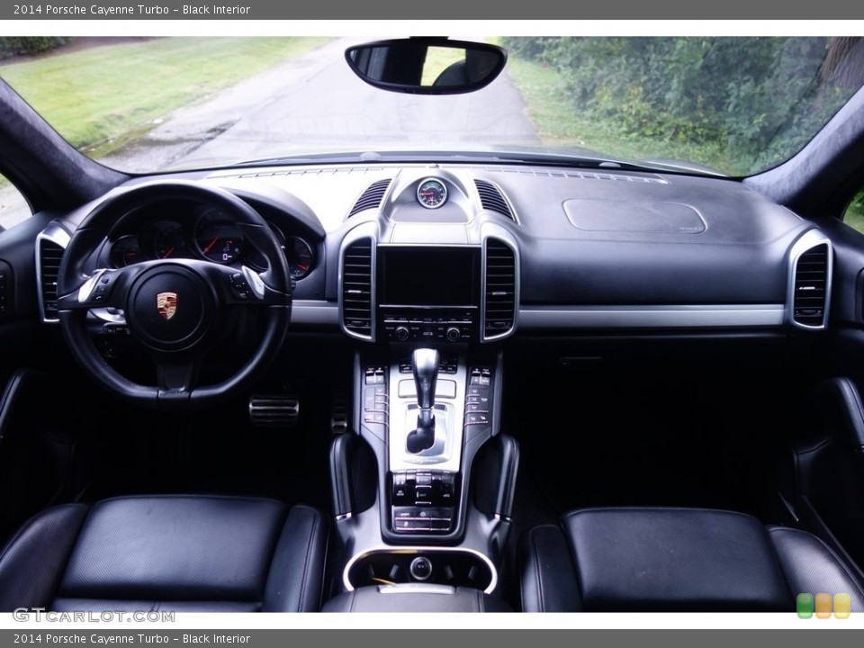 Black Interior Dashboard for the 2014 Porsche Cayenne Turbo #115285900