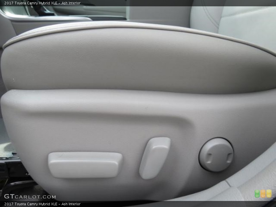 Ash Interior Controls for the 2017 Toyota Camry Hybrid XLE #115287445