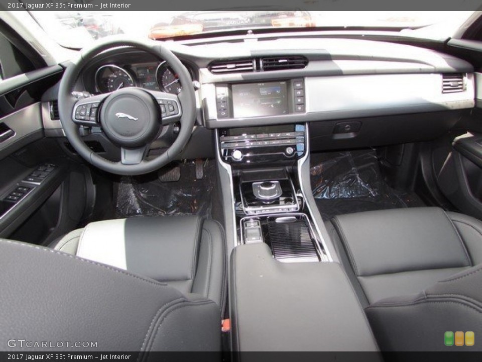 Jet Interior Photo for the 2017 Jaguar XF 35t Premium #115309883
