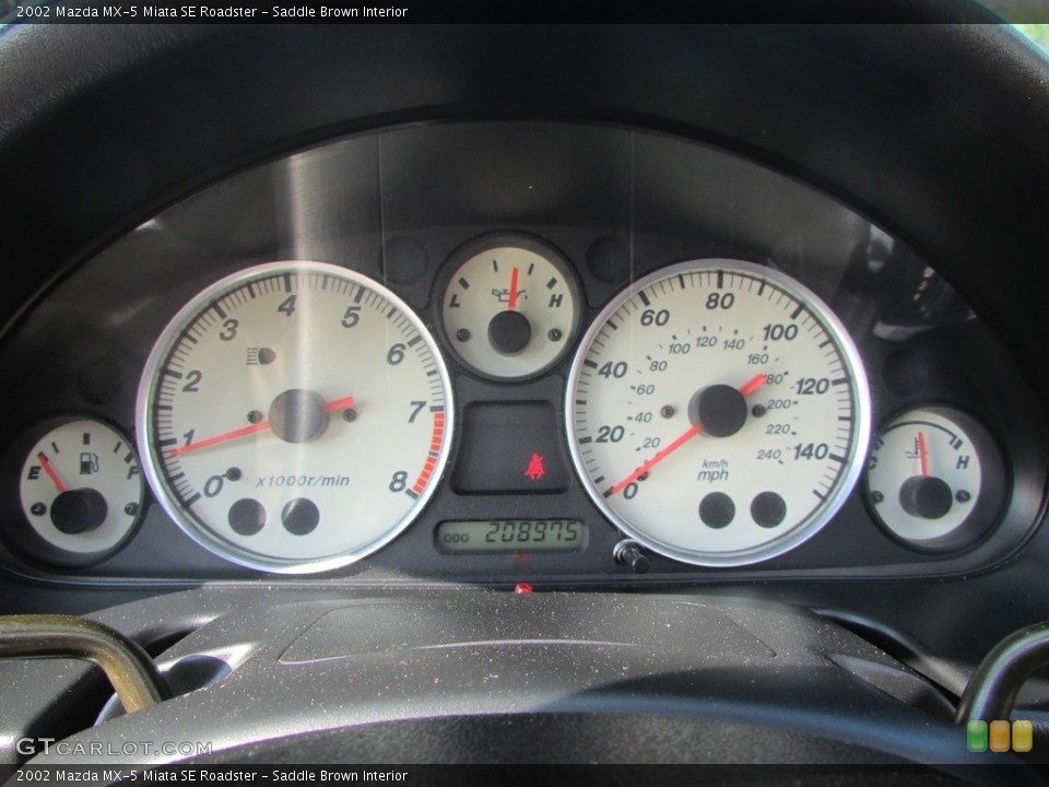 Saddle Brown Interior Gauges for the 2002 Mazda MX-5 Miata SE Roadster #115311257