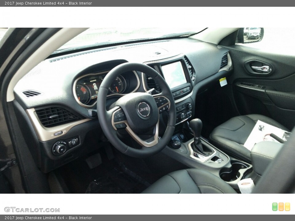 Black Interior Photo for the 2017 Jeep Cherokee Limited 4x4 #115355785