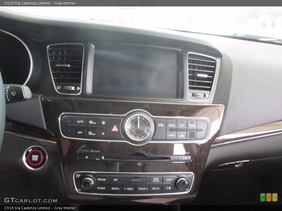 Gray Interior Controls for the 2016 Kia Cadenza Limited #115371570