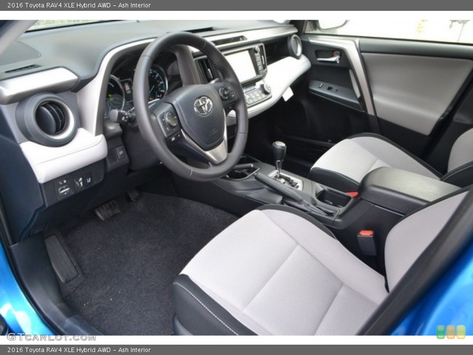 Ash Interior Photo for the 2016 Toyota RAV4 XLE Hybrid AWD #115381349