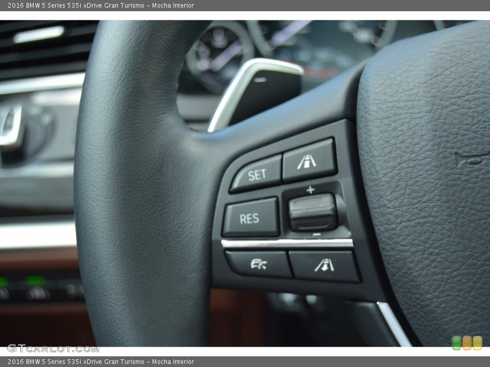 Mocha Interior Controls for the 2016 BMW 5 Series 535i xDrive Gran Turismo #115420299
