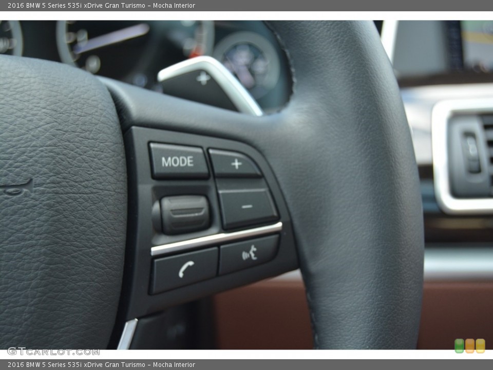 Mocha Interior Controls for the 2016 BMW 5 Series 535i xDrive Gran Turismo #115420305