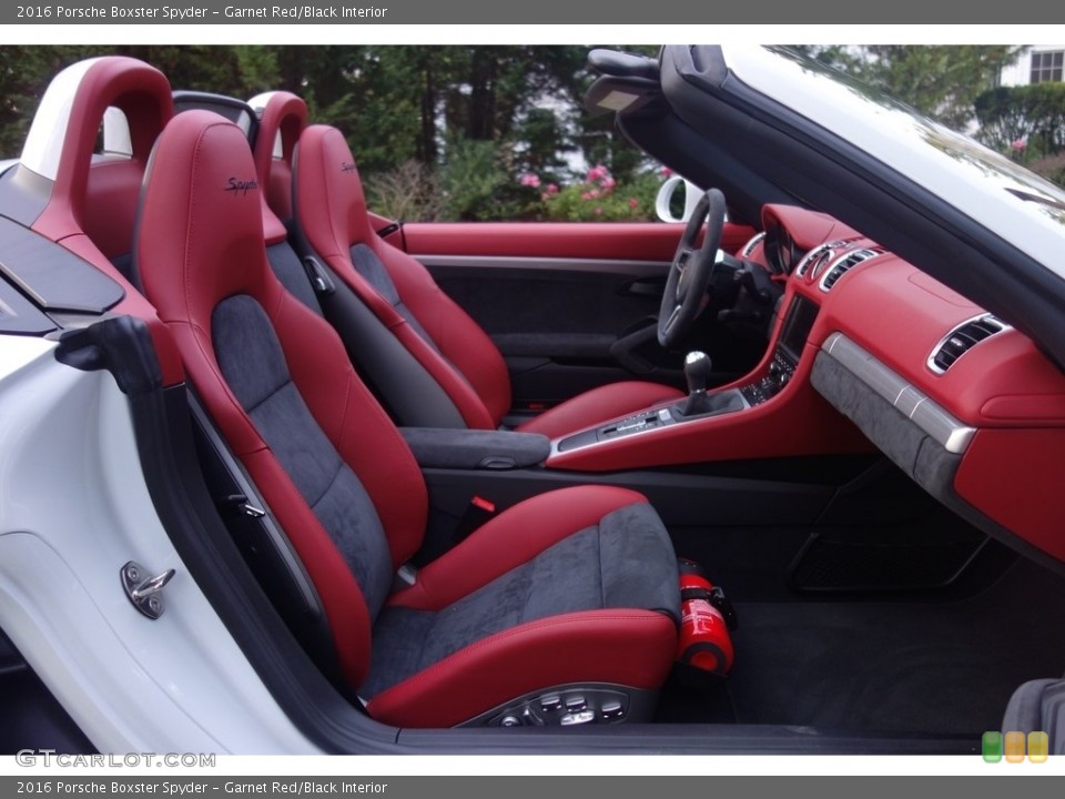 Garnet Red/Black 2016 Porsche Boxster Interiors