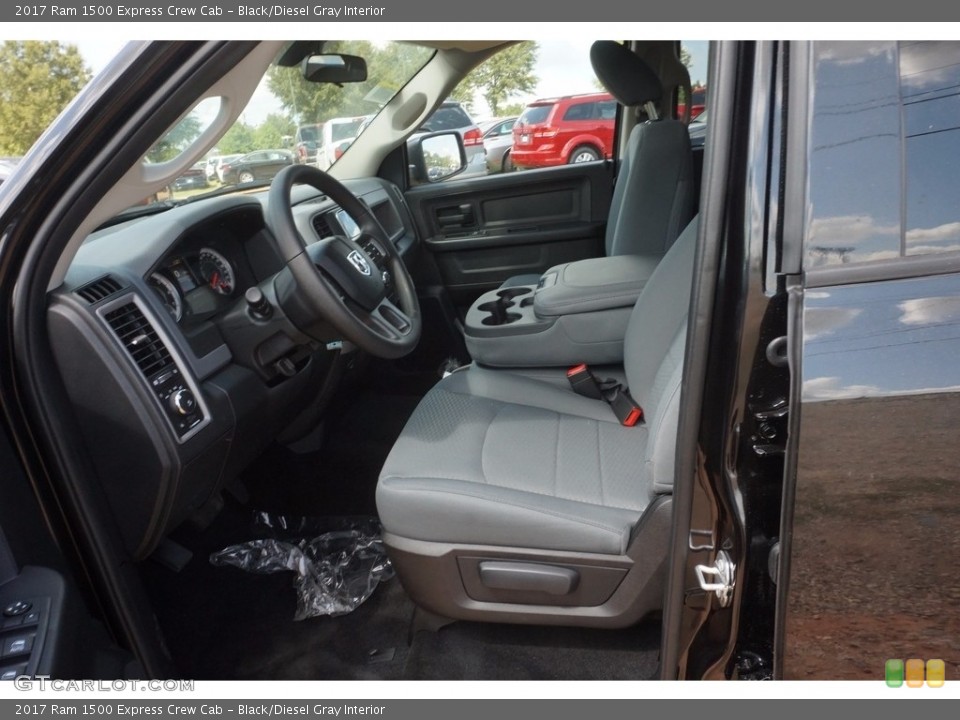 Black/Diesel Gray Interior Photo for the 2017 Ram 1500 Express Crew Cab #115441479