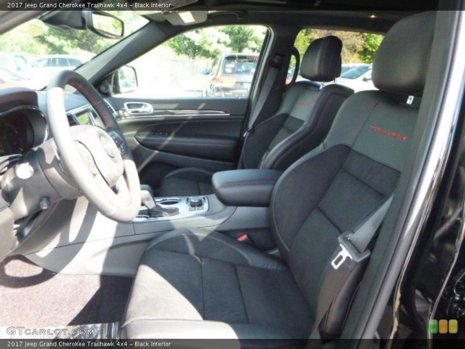 Black Interior Photo for the 2017 Jeep Grand Cherokee Trailhawk 4x4 #115443231