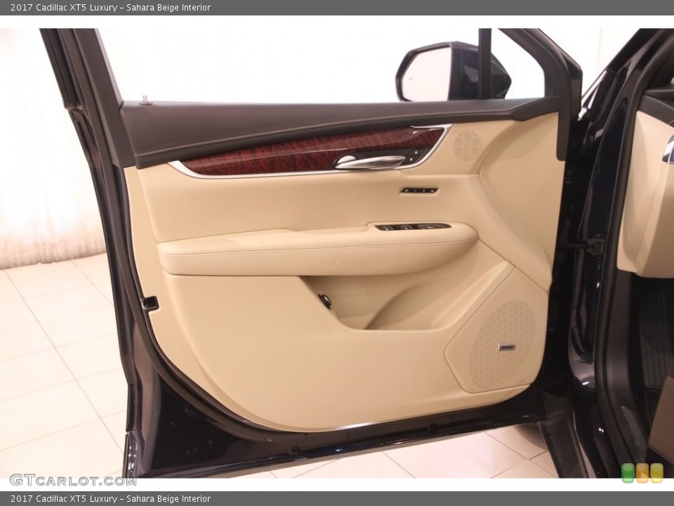 Sahara Beige Interior Door Panel for the 2017 Cadillac XT5 Luxury #115450580