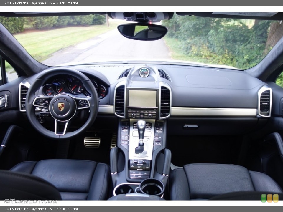 Black Interior Dashboard for the 2016 Porsche Cayenne GTS #115490512