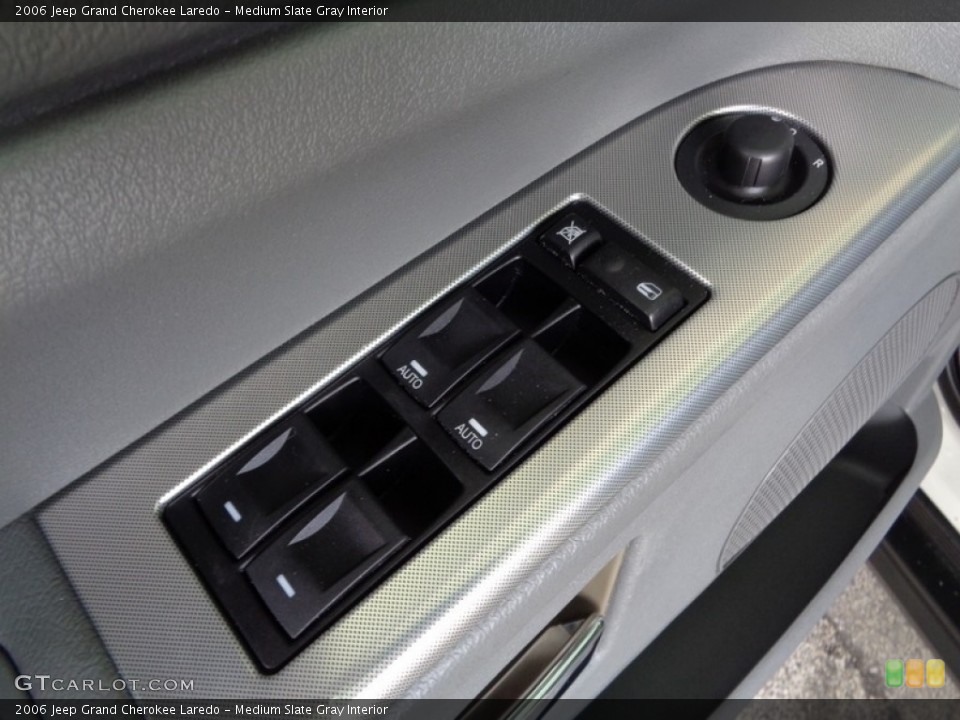 Medium Slate Gray Interior Controls for the 2006 Jeep Grand Cherokee Laredo #115509598