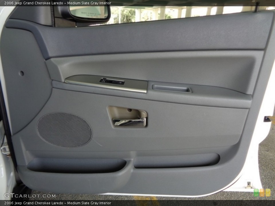 Medium Slate Gray Interior Door Panel for the 2006 Jeep Grand Cherokee Laredo #115509760