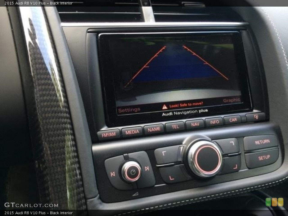 Black Interior Controls for the 2015 Audi R8 V10 Plus #115534940