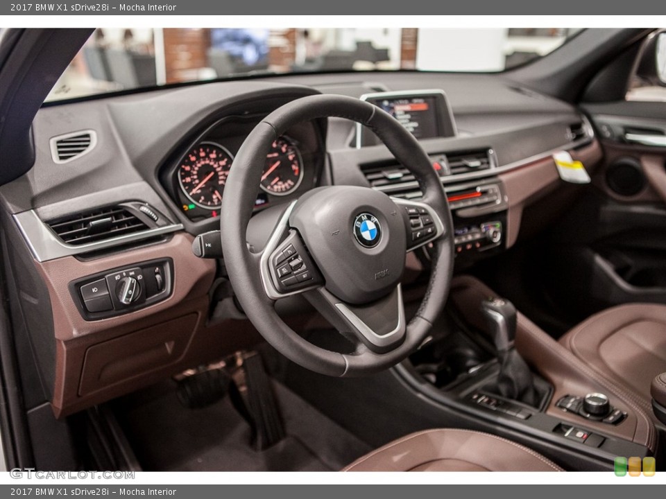 Mocha Interior Dashboard for the 2017 BMW X1 sDrive28i #115544375