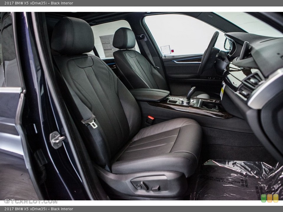 Black Interior Photo for the 2017 BMW X5 xDrive35i #115545842