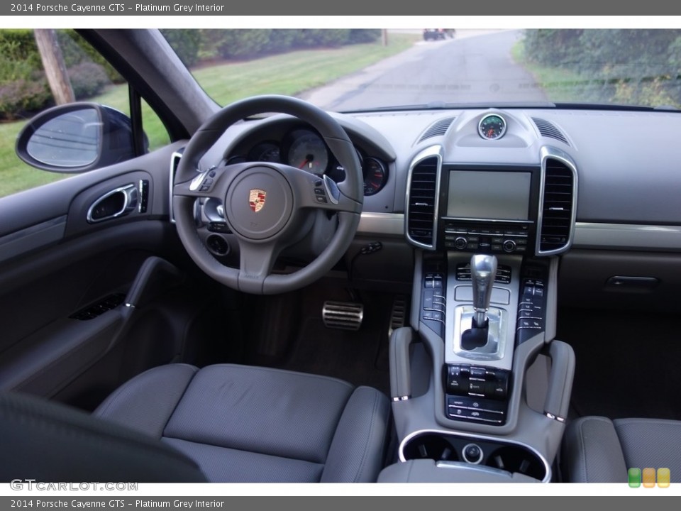 Platinum Grey Interior Dashboard for the 2014 Porsche Cayenne GTS #115563785