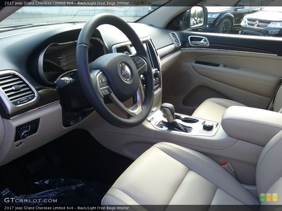 Black/Light Frost Beige Interior Photo for the 2017 Jeep Grand Cherokee Limited 4x4 #115592926