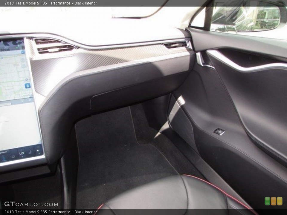Black Interior Dashboard for the 2013 Tesla Model S P85 Performance #115655639