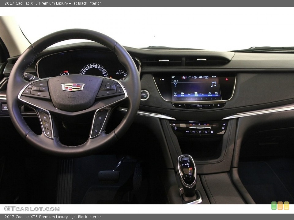 Jet Black Interior Dashboard for the 2017 Cadillac XT5 Premium Luxury #115659161