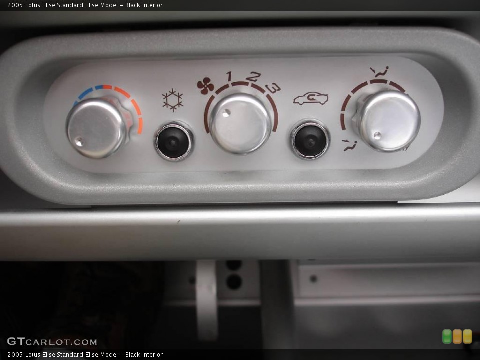 Black Interior Controls for the 2005 Lotus Elise  #11566752