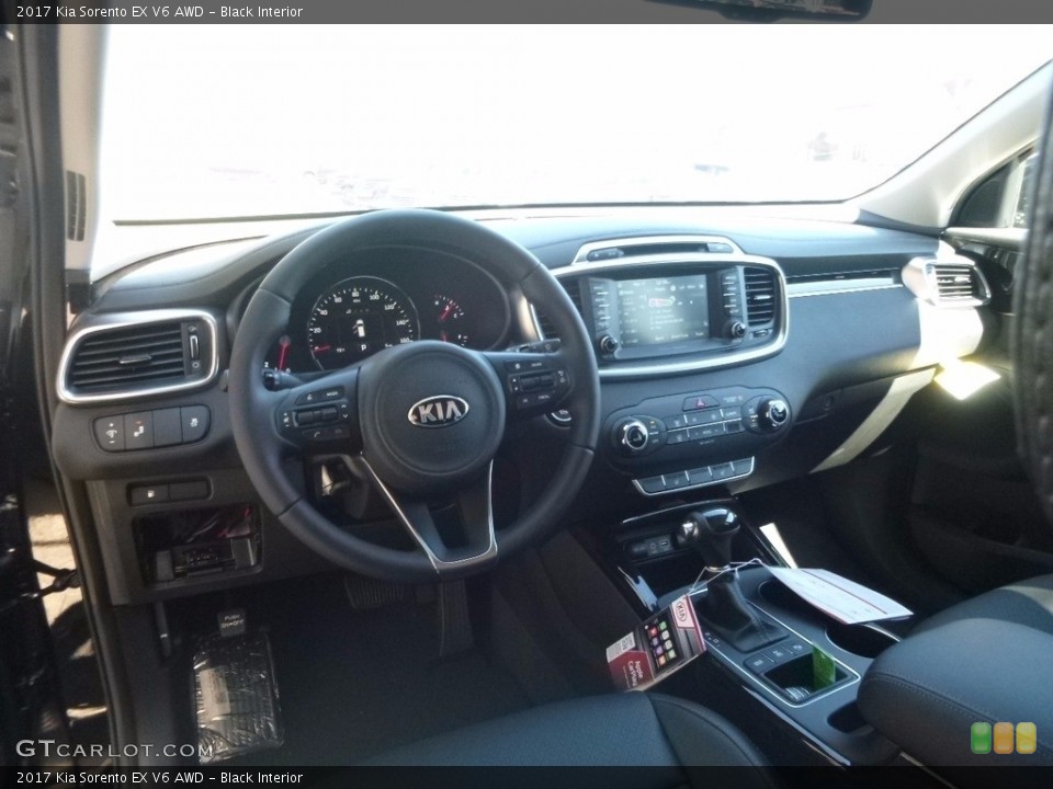 Black Interior Photo for the 2017 Kia Sorento EX V6 AWD #115688698