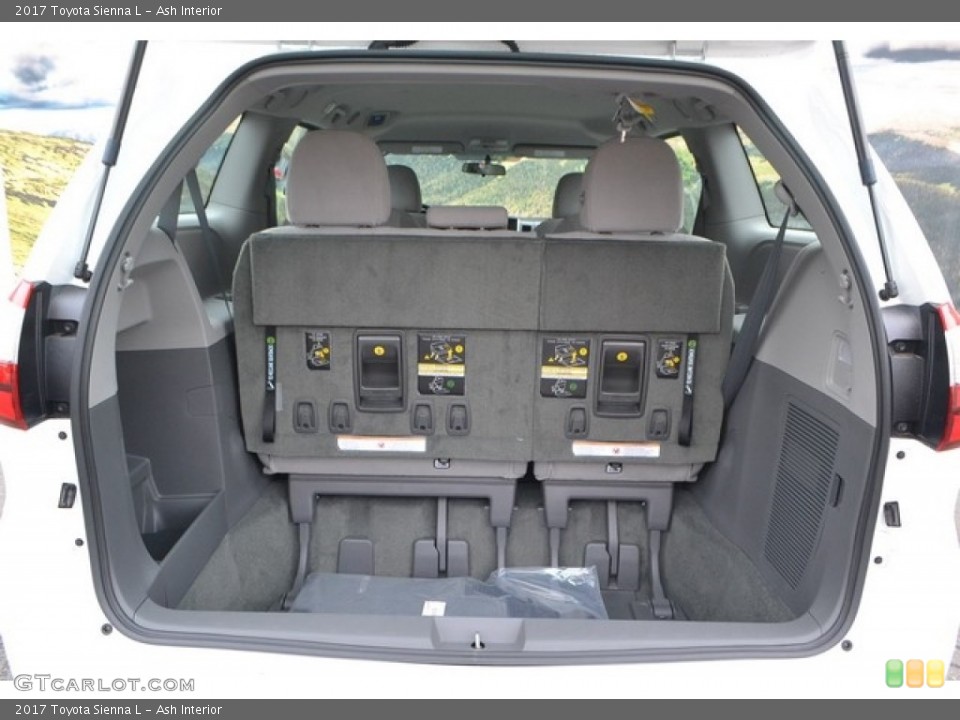 Ash Interior Trunk for the 2017 Toyota Sienna L #115700610