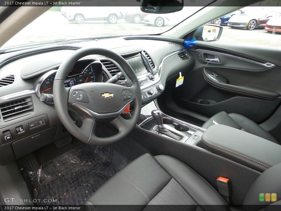 Jet Black Interior Photo for the 2017 Chevrolet Impala LT #115705380