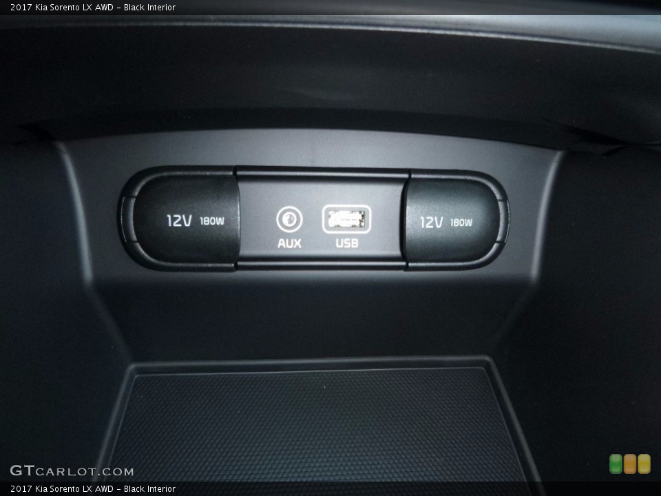 Black Interior Controls for the 2017 Kia Sorento LX AWD #115763111
