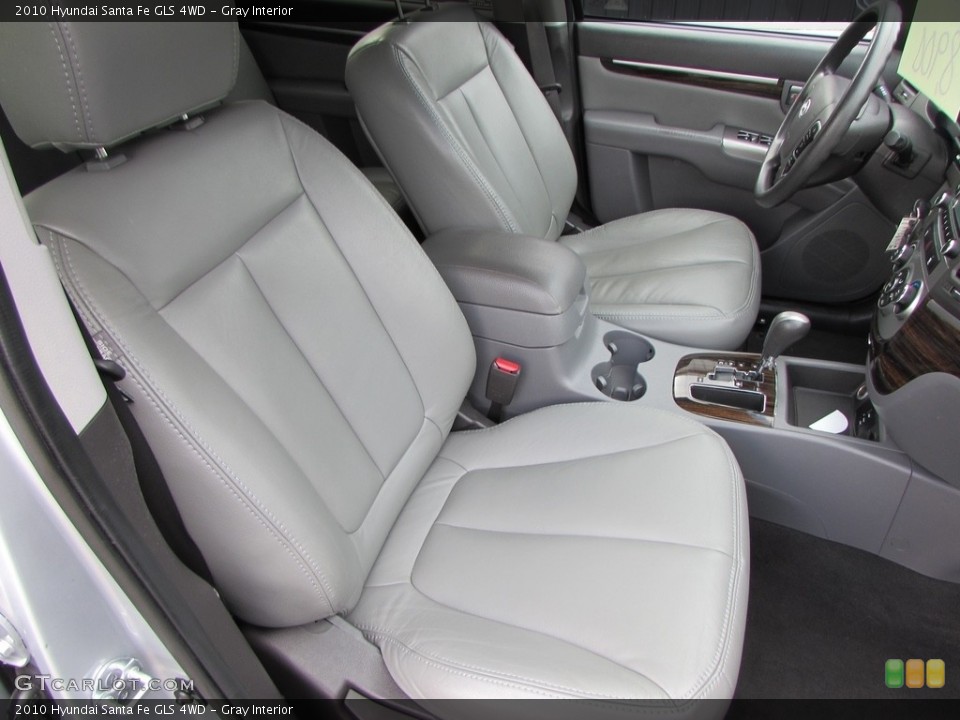 Gray Interior Front Seat for the 2010 Hyundai Santa Fe GLS 4WD #115802256