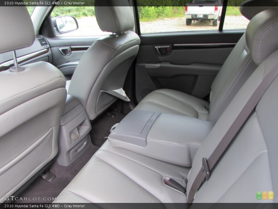Gray Interior Rear Seat for the 2010 Hyundai Santa Fe GLS 4WD #115802292
