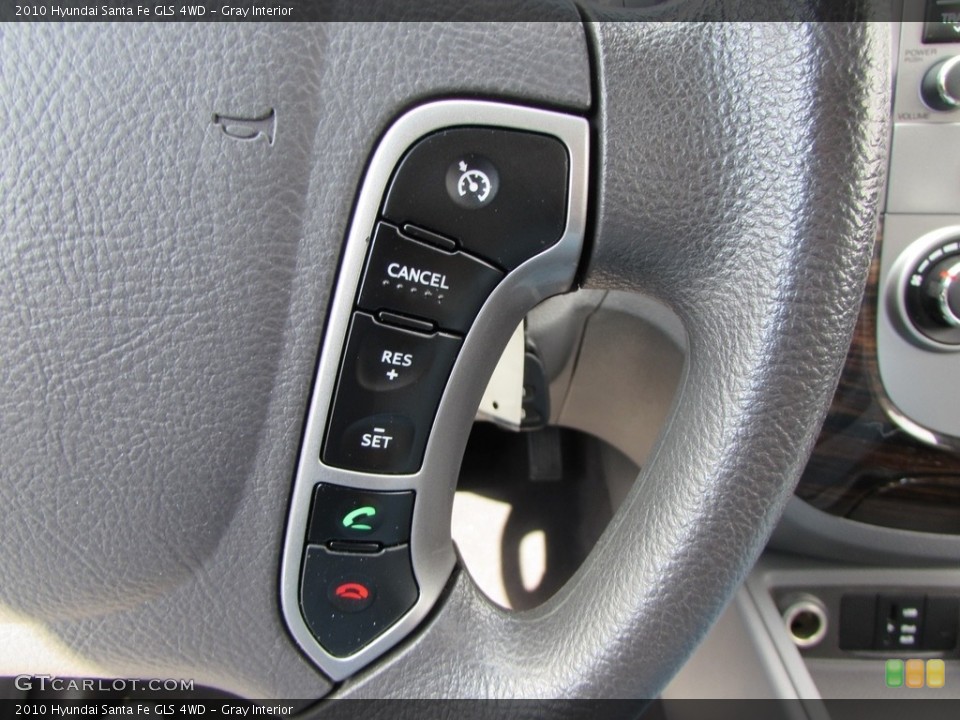 Gray Interior Controls for the 2010 Hyundai Santa Fe GLS 4WD #115802520
